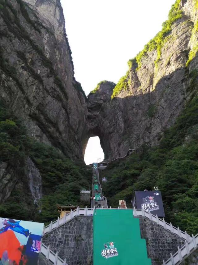 开云体育app下载-【手记】低空飞行,雪上跑酷,跌倒才是宿命...